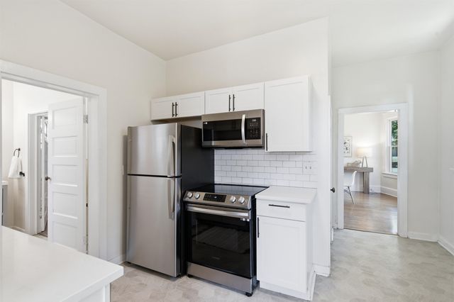 717 W York Ave, Spokane, WA 99205
