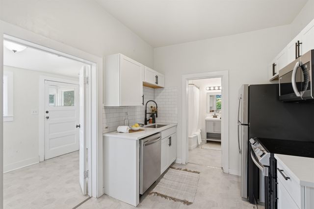 717 W York Ave, Spokane, WA 99205