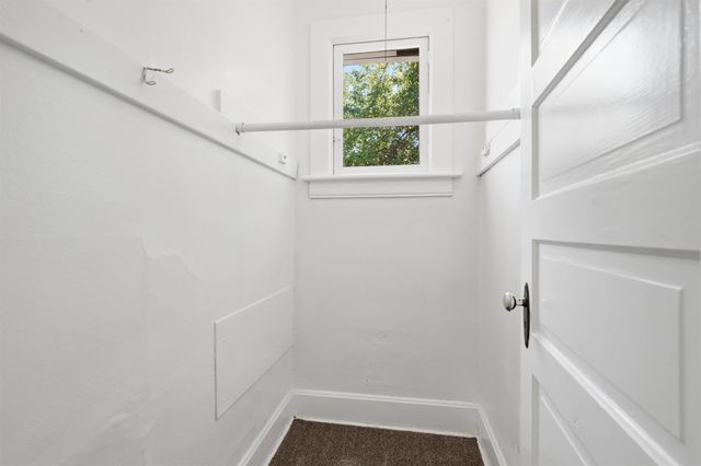 717 W York Ave, Spokane, WA 99205