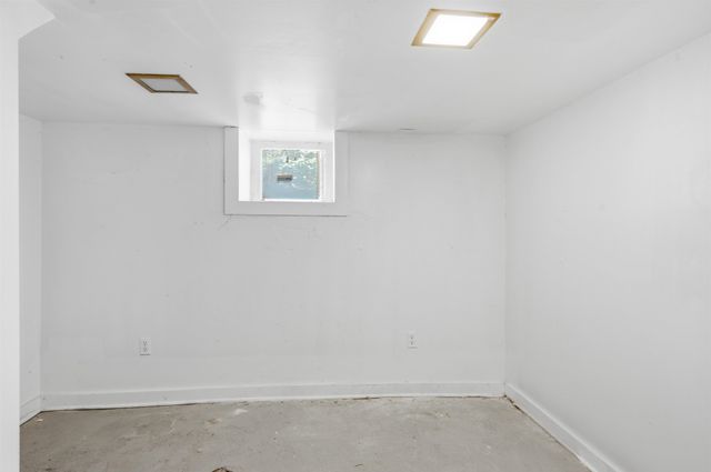 717 W York Ave, Spokane, WA 99205