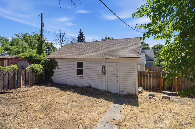 717 W York Ave, Spokane, WA 99205