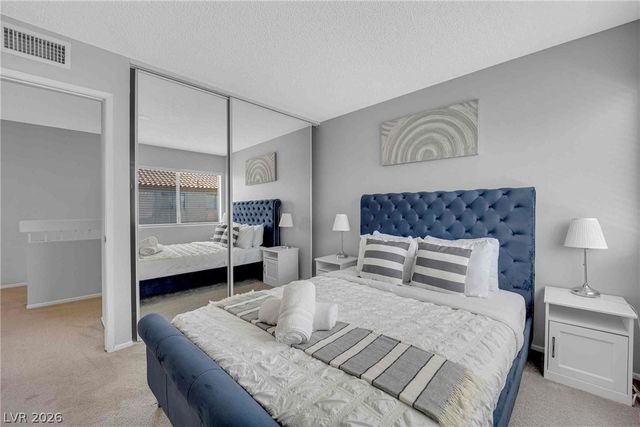 6719 Wayburn Way, Las Vegas, NV 89103