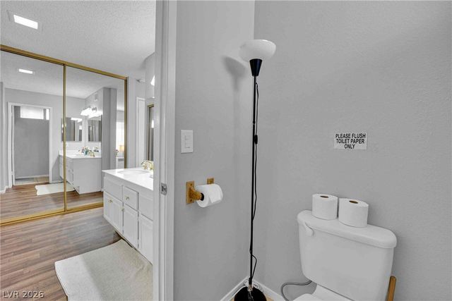 6719 Wayburn Way, Las Vegas, NV 89103