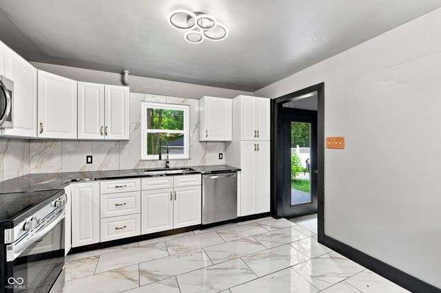 6204 Madison Avenue, Indianapolis, IN 46227