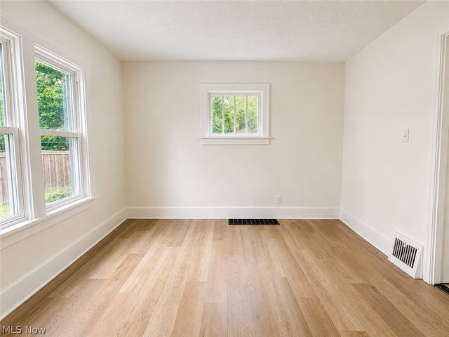 801 Storer Avenue, Akron, OH 44320