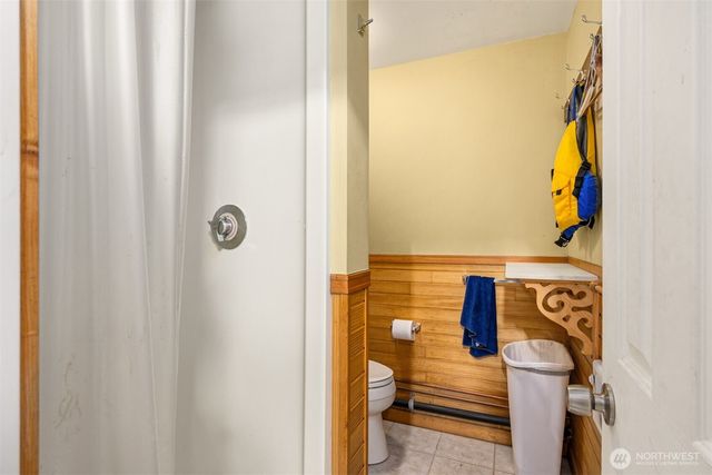 3731 NW Phinney Bay Drive, Bremerton, WA 98312
