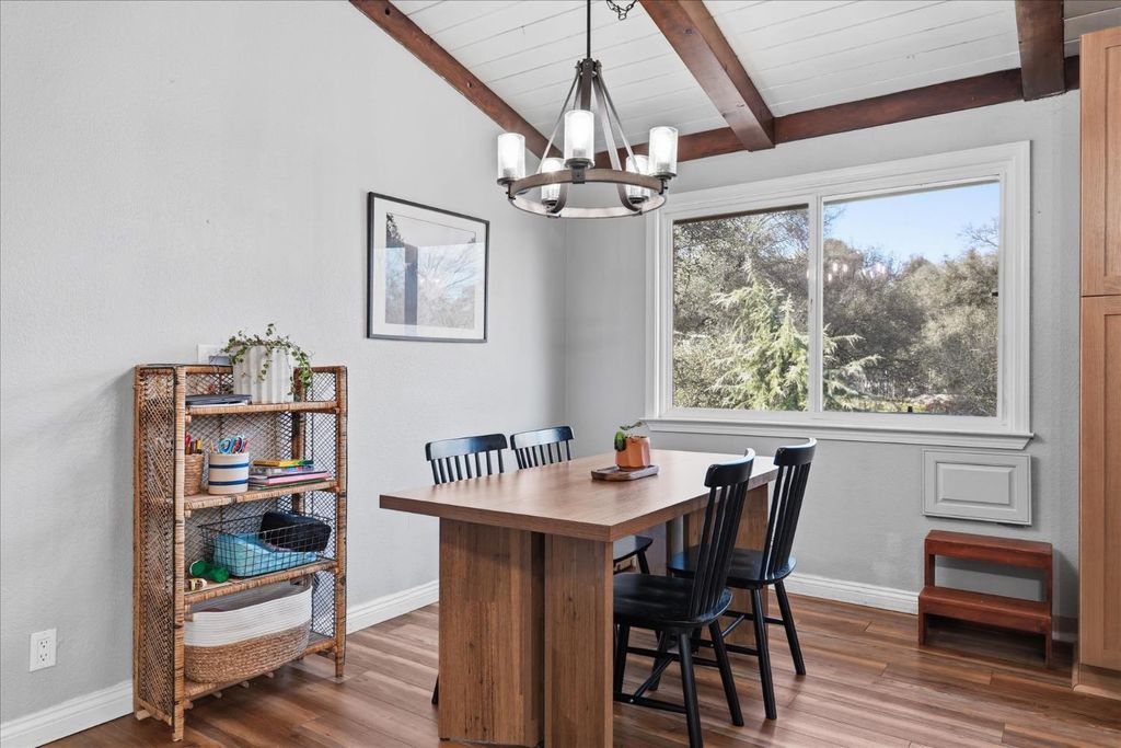 Image 15 of property listing at 47412 Blackfoot Court, Coarsegold, CA 93614