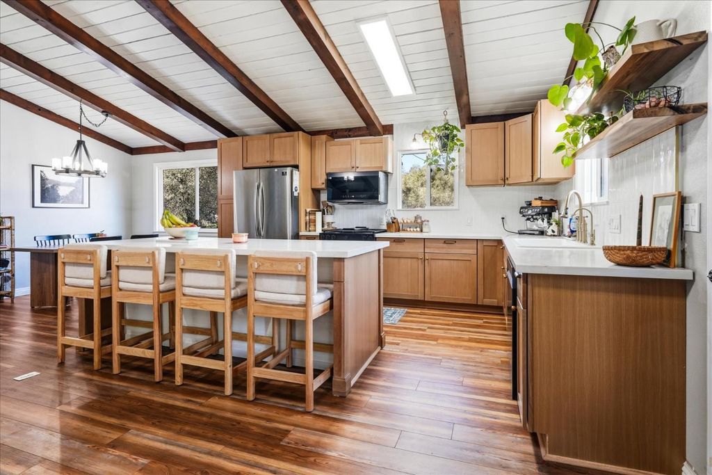 Image 2 of property listing at 47412 Blackfoot Court, Coarsegold, CA 93614