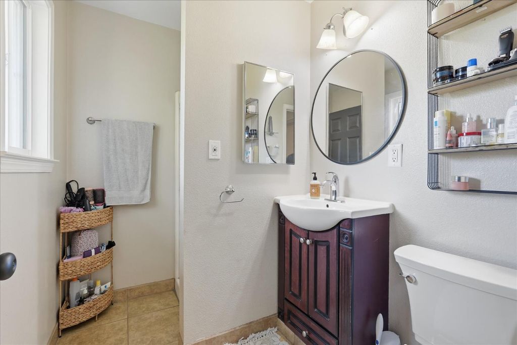 Image 24 of property listing at 47412 Blackfoot Court, Coarsegold, CA 93614