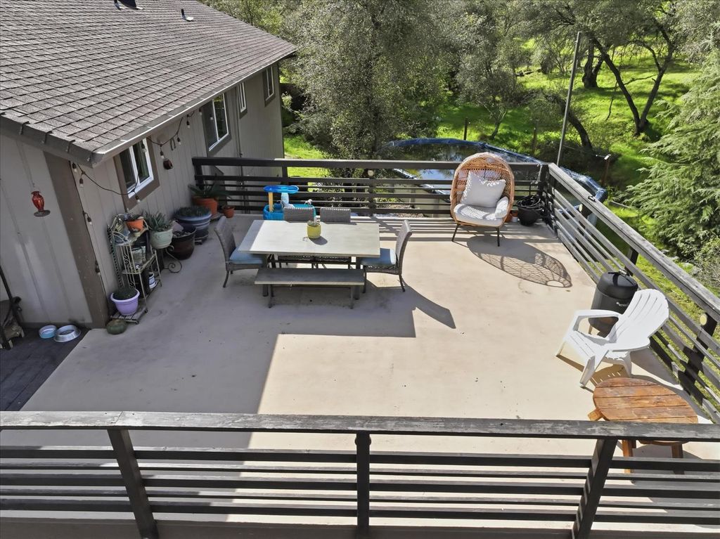 Image 25 of property listing at 47412 Blackfoot Court, Coarsegold, CA 93614