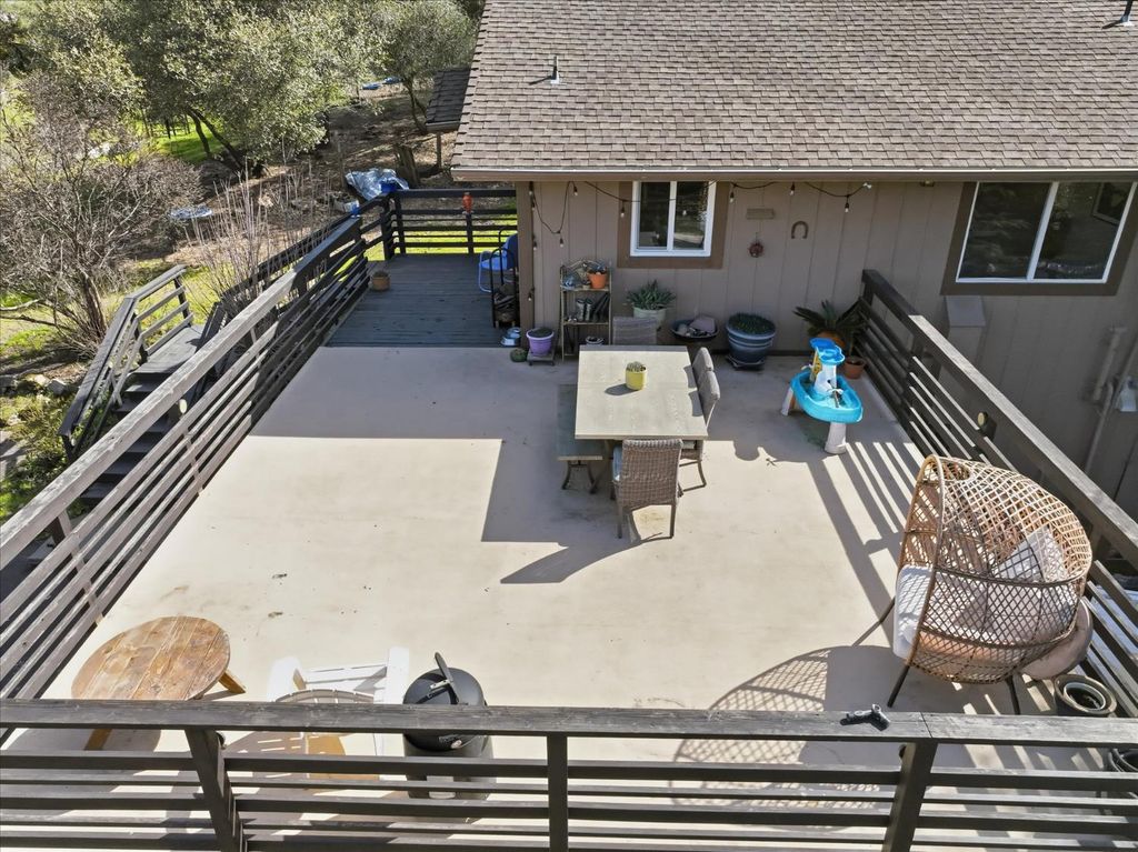 Image 26 of property listing at 47412 Blackfoot Court, Coarsegold, CA 93614