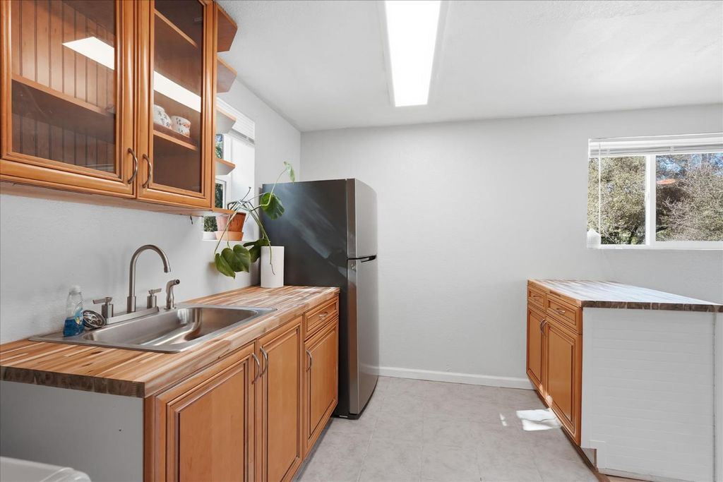 Image 37 of property listing at 47412 Blackfoot Court, Coarsegold, CA 93614