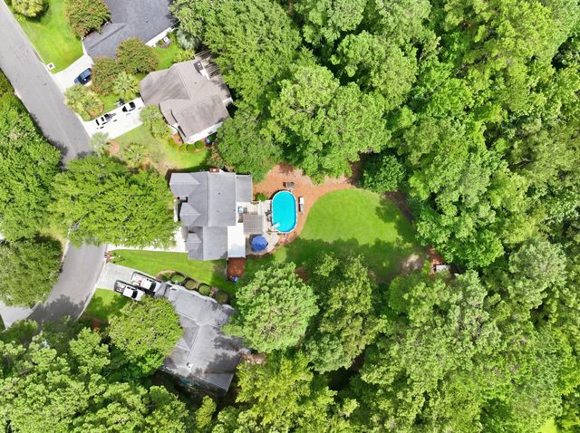 1516 Cypress Pointe Drive, Mount Pleasant, SC 29466