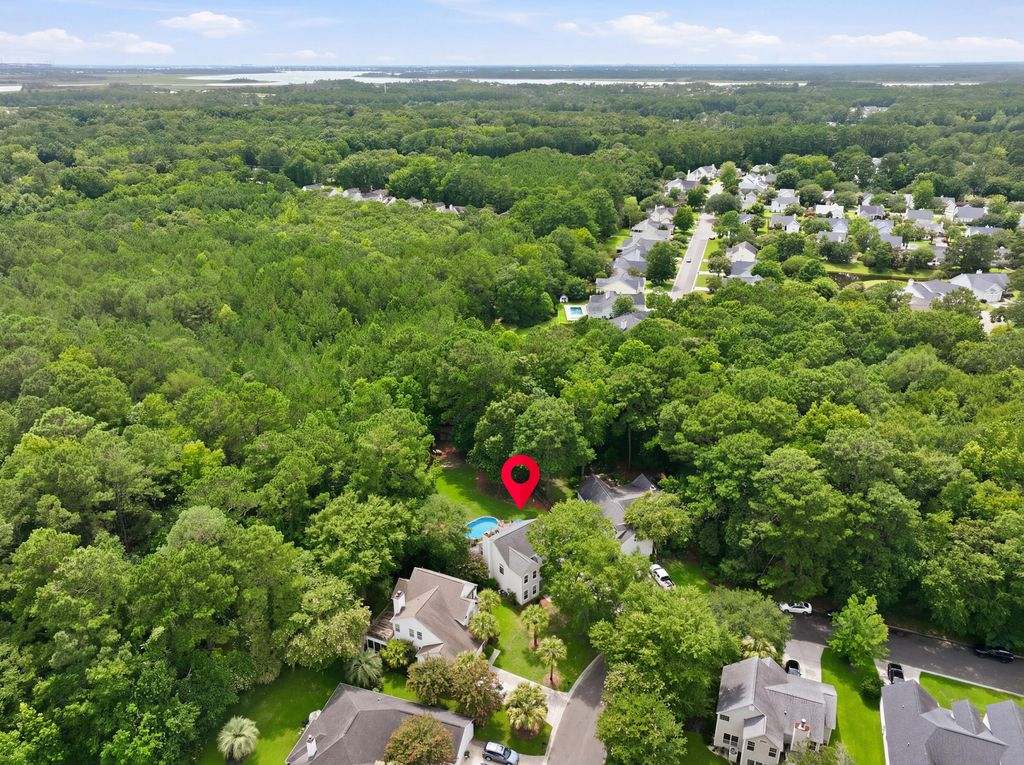 1516 Cypress Pointe Drive, Mount Pleasant, SC 29466