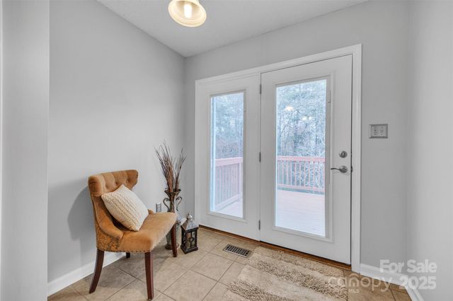 552 Meadowridge Drive, Taylorsville, NC 28681