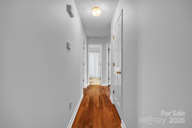 552 Meadowridge Drive, Taylorsville, NC 28681