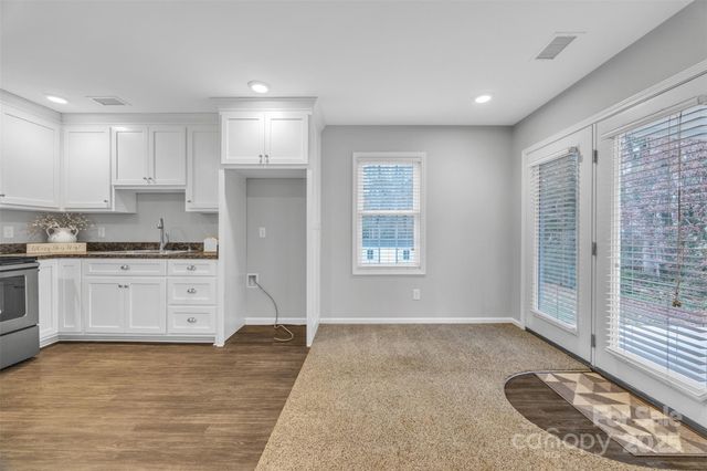 552 Meadowridge Drive, Taylorsville, NC 28681