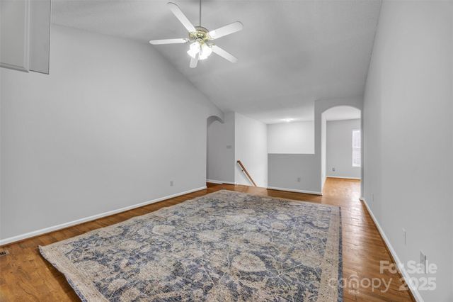 552 Meadowridge Drive, Taylorsville, NC 28681