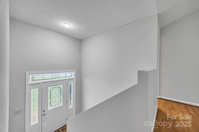 552 Meadowridge Drive, Taylorsville, NC 28681