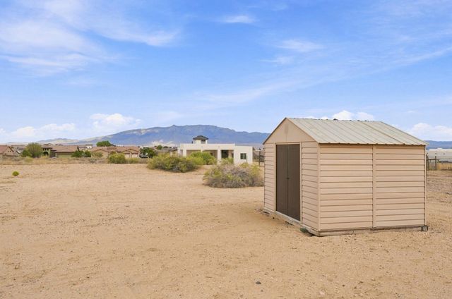 708 3rd Street NE, Rio Rancho, NM 87124