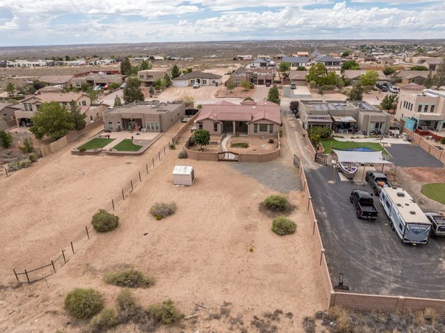 708 3rd Street NE, Rio Rancho, NM 87124