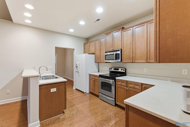 1826 Rushing Wood Drive, Huntsville, AL 35806