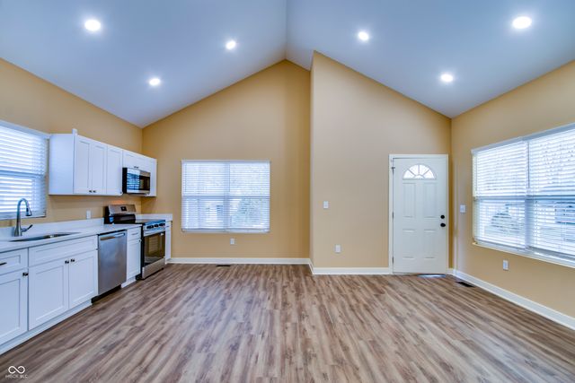 4448 Evanston Avenue, Indianapolis, IN 46205