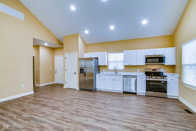 4448 Evanston Avenue, Indianapolis, IN 46205