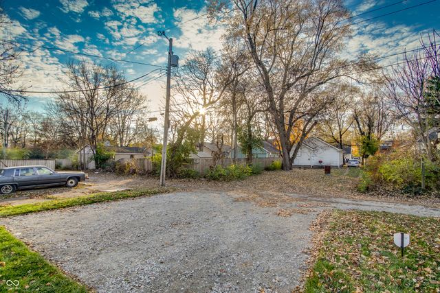 4448 Evanston Avenue, Indianapolis, IN 46205