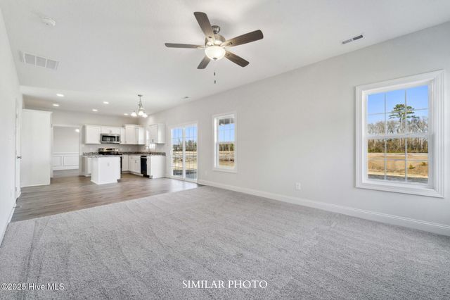 828 Maritime Way, Jacksonville, NC 28546