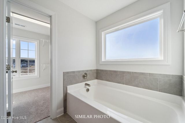 828 Maritime Way, Jacksonville, NC 28546