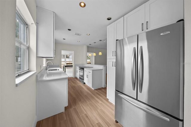 318 COMO STREET, Tampa, FL 33606