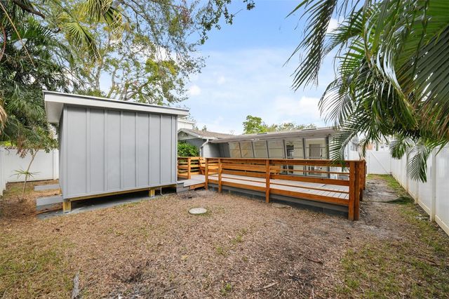 318 COMO STREET, Tampa, FL 33606