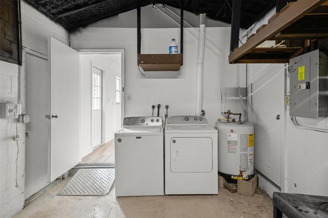 318 COMO STREET, Tampa, FL 33606