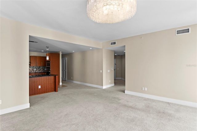 175 1ST STREET S 303, St Petersburg, FL 33701