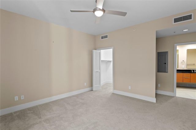 175 1ST STREET S 303, St Petersburg, FL 33701