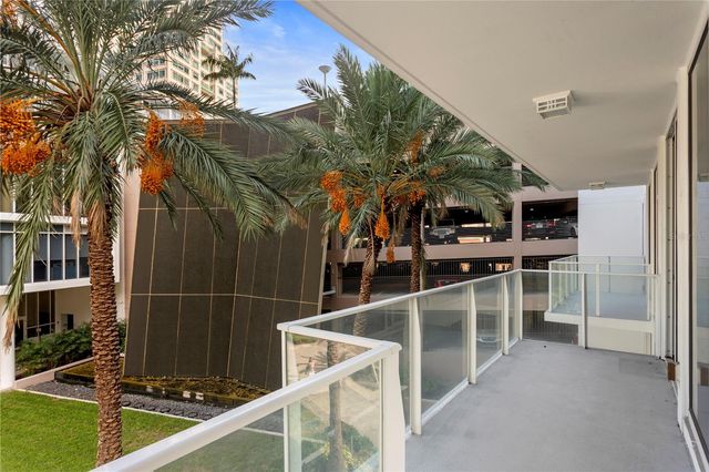 175 1ST STREET S 303, St Petersburg, FL 33701