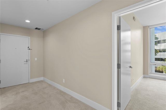 175 1ST STREET S 303, St Petersburg, FL 33701