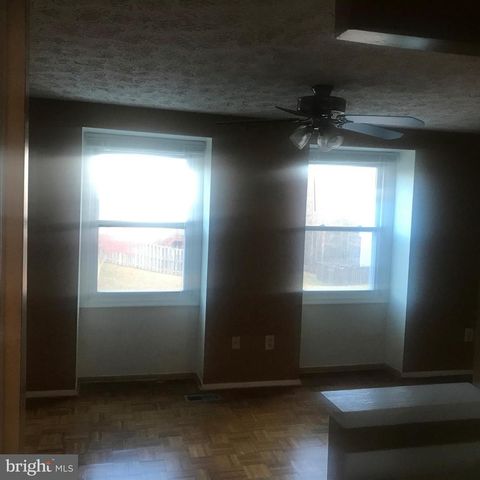 8424 LAZY CREEK CT, Springfield, VA 22153