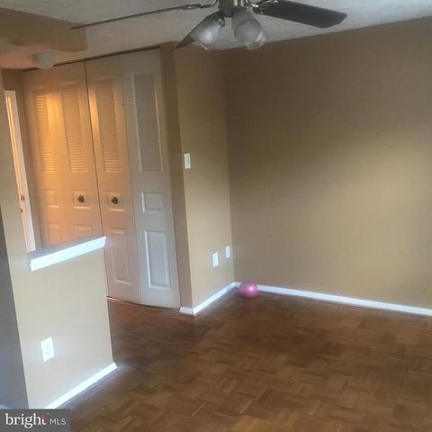 8424 LAZY CREEK CT, Springfield, VA 22153
