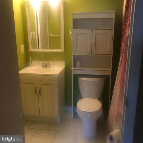 8424 LAZY CREEK CT, Springfield, VA 22153