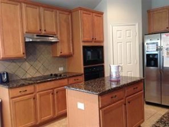 3520 Carlton Street, Grapevine, TX 76092