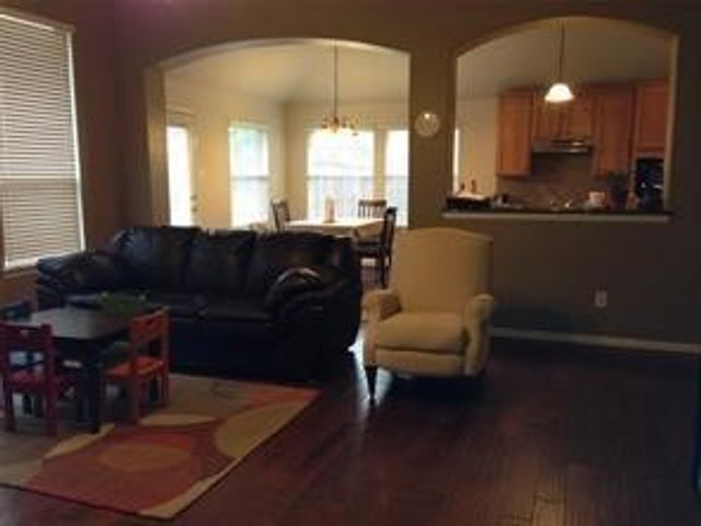 3520 Carlton Street, Grapevine, TX 76092