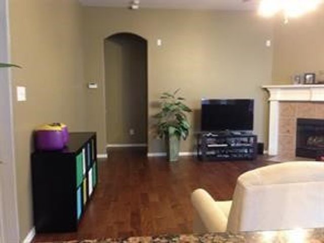 3520 Carlton Street, Grapevine, TX 76092