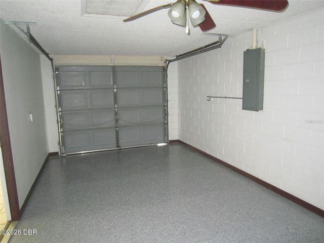 113 W Washington Avenue, Deland, FL 32720