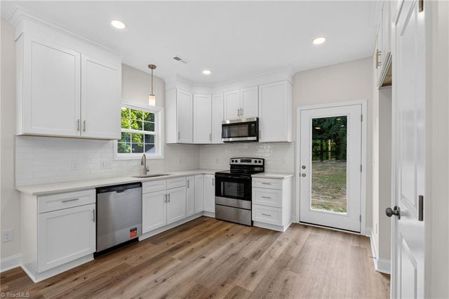4606 Erin Street, Winston-salem, NC 27105
