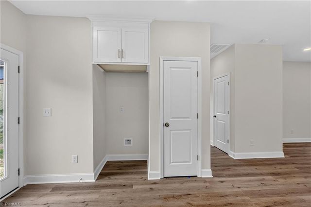 4606 Erin Street, Winston-salem, NC 27105