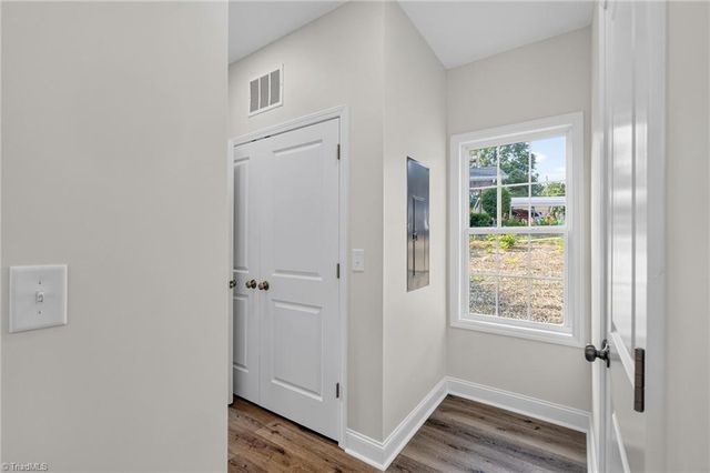 4606 Erin Street, Winston-salem, NC 27105
