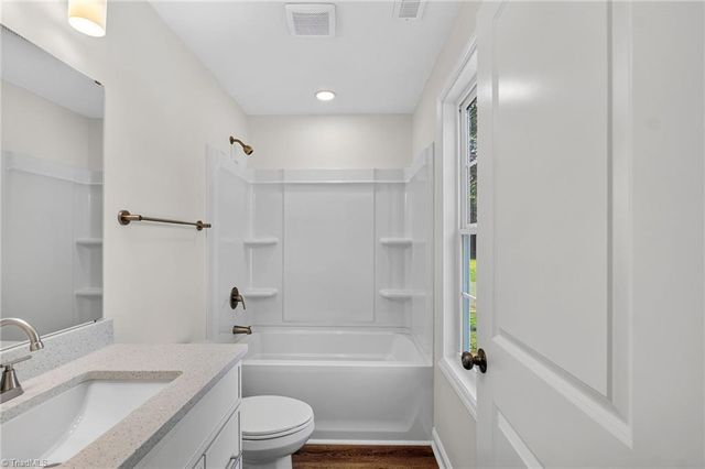 4606 Erin Street, Winston-salem, NC 27105