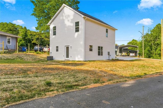 4606 Erin Street, Winston-salem, NC 27105
